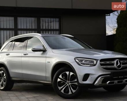 Чорний Мерседес ГЛЦ-Клас, об'ємом двигуна 1.99 л та пробігом 99 тис. км за 44899 $, фото 5 на Automoto.ua