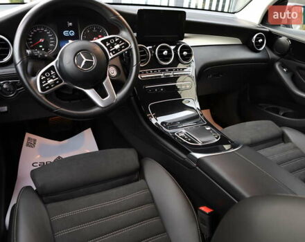 Чорний Мерседес ГЛЦ-Клас, об'ємом двигуна 1.99 л та пробігом 99 тис. км за 44899 $, фото 70 на Automoto.ua