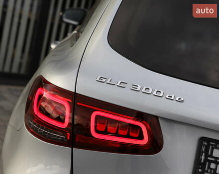 Чорний Мерседес ГЛЦ-Клас, об'ємом двигуна 1.99 л та пробігом 99 тис. км за 44899 $, фото 56 на Automoto.ua