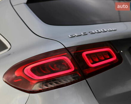 Чорний Мерседес ГЛЦ-Клас, об'ємом двигуна 1.99 л та пробігом 99 тис. км за 44899 $, фото 60 на Automoto.ua