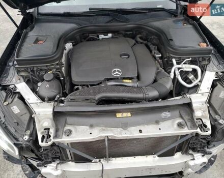 Черный Мерседес ГЛЦ-Класс, объемом двигателя 1.99 л и пробегом 50 тыс. км за 12990 $, фото 11 на Automoto.ua