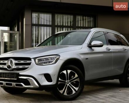 Чорний Мерседес ГЛЦ-Клас, об'ємом двигуна 1.99 л та пробігом 99 тис. км за 44899 $, фото 4 на Automoto.ua