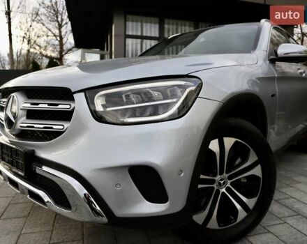 Чорний Мерседес ГЛЦ-Клас, об'ємом двигуна 1.99 л та пробігом 99 тис. км за 44899 $, фото 12 на Automoto.ua