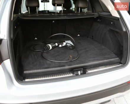 Чорний Мерседес ГЛЦ-Клас, об'ємом двигуна 1.99 л та пробігом 99 тис. км за 44899 $, фото 87 на Automoto.ua