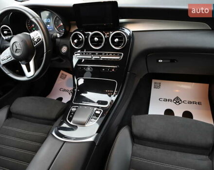 Чорний Мерседес ГЛЦ-Клас, об'ємом двигуна 1.99 л та пробігом 99 тис. км за 44899 $, фото 81 на Automoto.ua