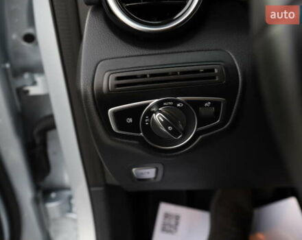 Чорний Мерседес ГЛЦ-Клас, об'ємом двигуна 1.99 л та пробігом 99 тис. км за 44899 $, фото 97 на Automoto.ua