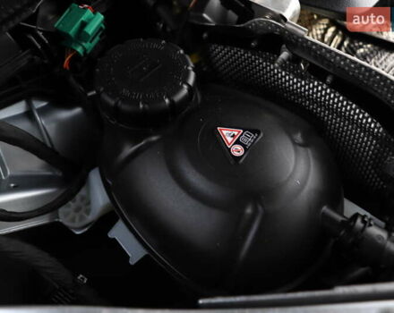 Чорний Мерседес ГЛЦ-Клас, об'ємом двигуна 1.99 л та пробігом 99 тис. км за 44899 $, фото 106 на Automoto.ua