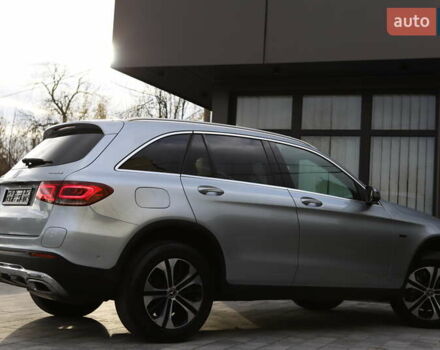 Чорний Мерседес ГЛЦ-Клас, об'ємом двигуна 1.99 л та пробігом 99 тис. км за 44899 $, фото 7 на Automoto.ua