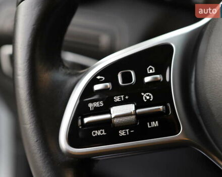 Чорний Мерседес ГЛЦ-Клас, об'ємом двигуна 1.99 л та пробігом 99 тис. км за 44899 $, фото 95 на Automoto.ua