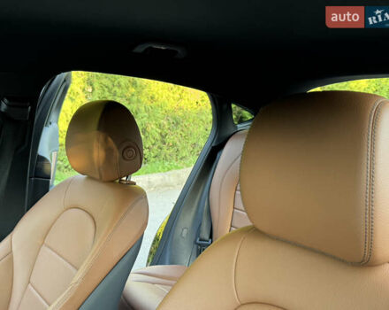 Черный Мерседес ГЛЦ-Класс, объемом двигателя 2 л и пробегом 50 тыс. км за 63950 $, фото 46 на Automoto.ua