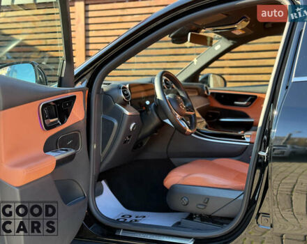 Черный Мерседес ГЛЦ-Класс, объемом двигателя 1.99 л и пробегом 53 тыс. км за 63000 $, фото 15 на Automoto.ua