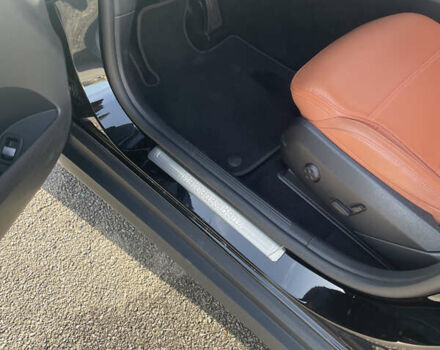 Чорний Мерседес ГЛЦ-Клас, об'ємом двигуна 1.99 л та пробігом 46 тис. км за 71500 $, фото 26 на Automoto.ua