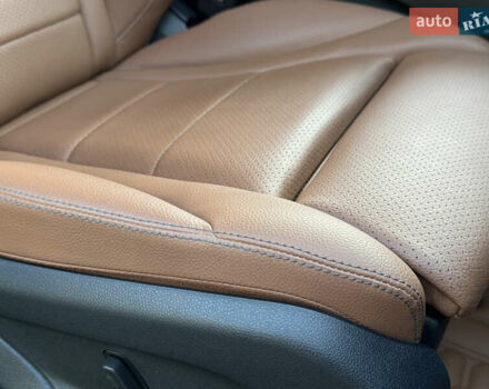 Черный Мерседес ГЛЦ-Класс, объемом двигателя 2 л и пробегом 50 тыс. км за 63950 $, фото 62 на Automoto.ua