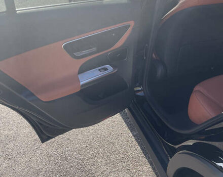 Чорний Мерседес ГЛЦ-Клас, об'ємом двигуна 1.99 л та пробігом 46 тис. км за 71500 $, фото 31 на Automoto.ua