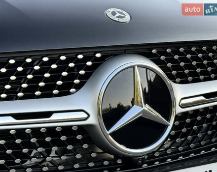 Черный Мерседес ГЛЦ-Класс, объемом двигателя 2 л и пробегом 50 тыс. км за 63950 $, фото 7 на Automoto.ua