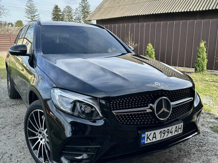 Мерседес ГЛЦ-Клас 2016 у Рівному на Automoto.ua Чорний Мерседес ГЛЦ-Клас, об'ємом двигуна 1.99 л та пробігом 112 тис. км за 25500 $, фото 1 на Automoto.ua