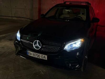 Черный Мерседес ГЛЦ-Класс, объемом двигателя 1.99 л и пробегом 73 тыс. км за 28500 $, фото 1 на Automoto.ua