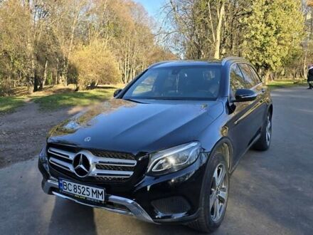 Мерседес ГЛЦ-Класс 2018 в Львове на Automoto.ua Черный Мерседес ГЛЦ-Класс, объемом двигателя 1.99 л и пробегом 53 тыс. км за 27900 $, фото 1 на Automoto.ua