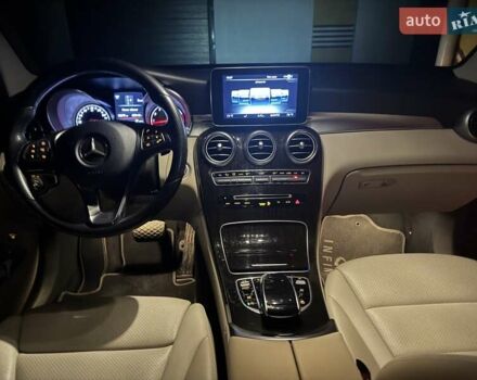 Коричневий Мерседес ГЛЦ-Клас, об'ємом двигуна 1.99 л та пробігом 135 тис. км за 30000 $, фото 16 на Automoto.ua