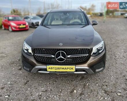 Мерседес ГЛЦ-Класс 2017 в Ужгороде на Automoto.ua Коричневый Мерседес ГЛЦ-Класс, объемом двигателя 1.99 л и пробегом 177 тыс. км за 28900 $, фото 20 на Automoto.ua