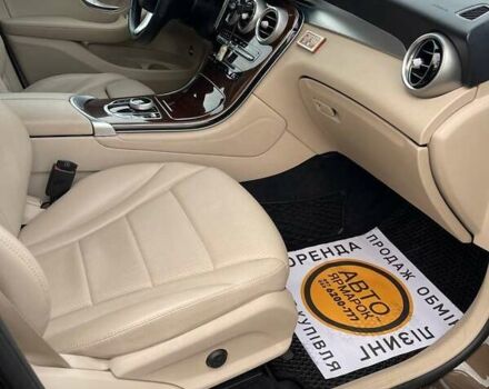 Мерседес ГЛЦ-Класс 2017 в Ужгороде на Automoto.ua Коричневый Мерседес ГЛЦ-Класс, объемом двигателя 1.99 л и пробегом 177 тыс. км за 28900 $, фото 12 на Automoto.ua