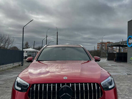 Красный Мерседес ГЛЦ-Класс, объемом двигателя 2 л и пробегом 95 тыс. км за 32500 $, фото 1 на Automoto.ua