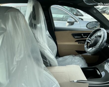 Мерседес ГЛЦ-Клас, об'ємом двигуна 2 л та пробігом 1 тис. км за 90746 $, фото 23 на Automoto.ua