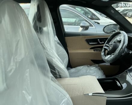 Мерседес ГЛЦ-Клас, об'ємом двигуна 2 л та пробігом 1 тис. км за 90746 $, фото 29 на Automoto.ua