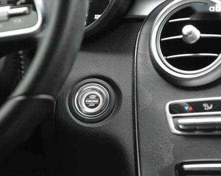 Мерседес ГЛЦ-Класс, объемом двигателя 2 л и пробегом 156 тыс. км за 36500 $, фото 26 на Automoto.ua