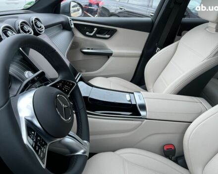 Мерседес ГЛЦ-Класс, объемом двигателя 2 л и пробегом 3 тыс. км за 63252 $, фото 28 на Automoto.ua