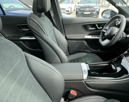 Мерседес ГЛЦ-Класс, объемом двигателя 2 л и пробегом 5 тыс. км за 72185 $, фото 12 на Automoto.ua