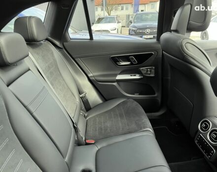 Мерседес ГЛЦ-Класс, объемом двигателя 2 л и пробегом 5 тыс. км за 72185 $, фото 3 на Automoto.ua