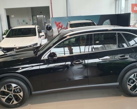 Мерседес ГЛЦ-Клас, об'ємом двигуна 1.99 л та пробігом 0 тис. км за 80513 $, фото 5 на Automoto.ua