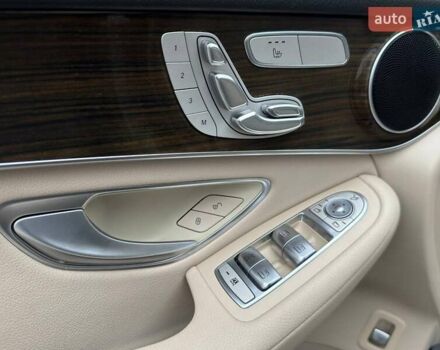 Сірий Мерседес ГЛЦ-Клас, об'ємом двигуна 1.99 л та пробігом 145 тис. км за 24900 $, фото 13 на Automoto.ua