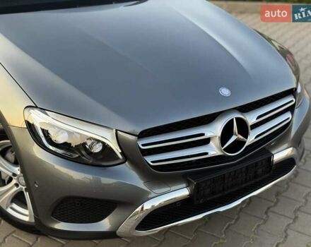 Сірий Мерседес ГЛЦ-Клас, об'ємом двигуна 1.99 л та пробігом 48 тис. км за 28999 $, фото 5 на Automoto.ua