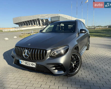 Серый Мерседес ГЛЦ-Класс, объемом двигателя 1.99 л и пробегом 147 тыс. км за 21500 $, фото 1 на Automoto.ua