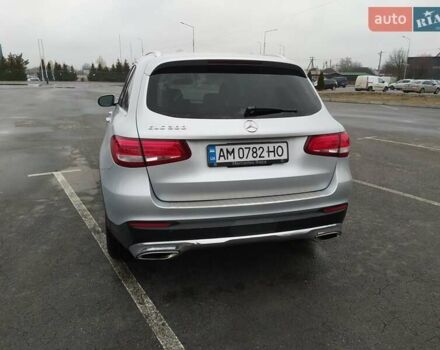 Сірий Мерседес ГЛЦ-Клас, об'ємом двигуна 1.99 л та пробігом 125 тис. км за 20499 $, фото 6 на Automoto.ua