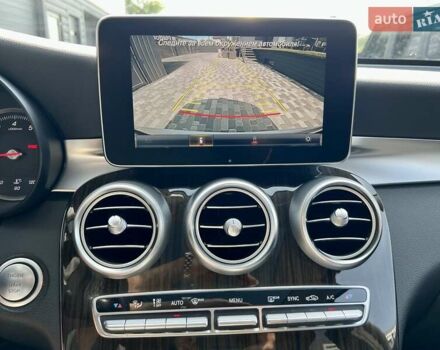 Серый Мерседес ГЛЦ-Класс, объемом двигателя 1.99 л и пробегом 60 тыс. км за 22900 $, фото 68 на Automoto.ua