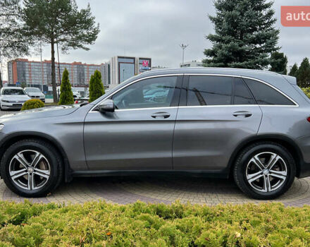 Серый Мерседес ГЛЦ-Класс, объемом двигателя 2.14 л и пробегом 190 тыс. км за 32850 $, фото 3 на Automoto.ua