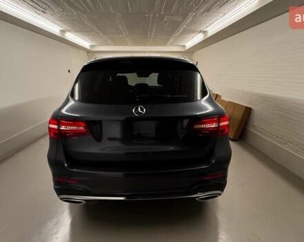 Серый Мерседес ГЛЦ-Класс, объемом двигателя 2 л и пробегом 120 тыс. км за 25500 $, фото 3 на Automoto.ua