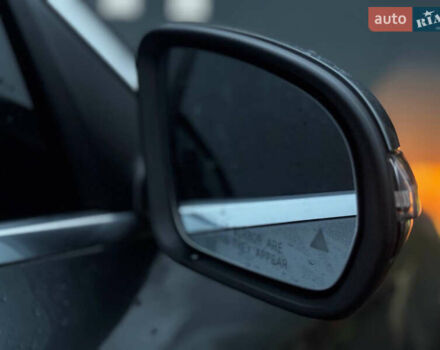 Серый Мерседес ГЛЦ-Класс, объемом двигателя 1.99 л и пробегом 140 тыс. км за 37900 $, фото 30 на Automoto.ua