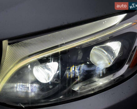 Серый Мерседес ГЛЦ-Класс, объемом двигателя 1.99 л и пробегом 140 тыс. км за 37900 $, фото 3 на Automoto.ua