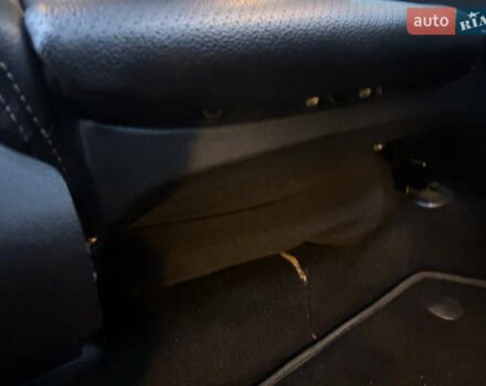 Серый Мерседес ГЛЦ-Класс, объемом двигателя 1.99 л и пробегом 140 тыс. км за 37900 $, фото 38 на Automoto.ua