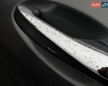 Серый Мерседес ГЛЦ-Класс, объемом двигателя 1.99 л и пробегом 140 тыс. км за 37900 $, фото 1 на Automoto.ua