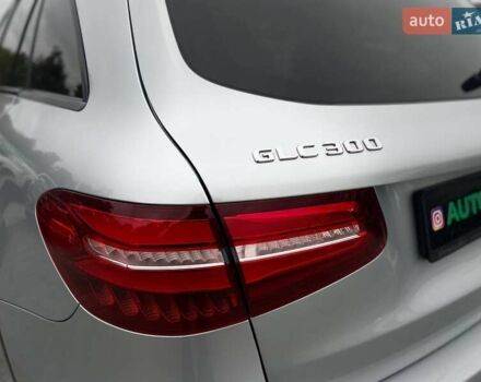 Серый Мерседес ГЛЦ-Класс, объемом двигателя 1.99 л и пробегом 91 тыс. км за 29990 $, фото 13 на Automoto.ua