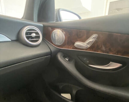 Серый Мерседес ГЛЦ-Класс, объемом двигателя 1.99 л и пробегом 74 тыс. км за 27400 $, фото 18 на Automoto.ua