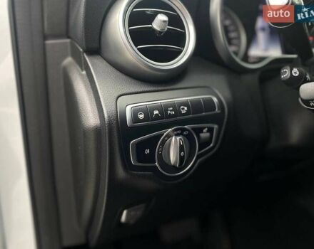 Серый Мерседес ГЛЦ-Класс, объемом двигателя 1.99 л и пробегом 91 тыс. км за 28990 $, фото 31 на Automoto.ua