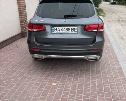 Серый Мерседес ГЛЦ-Класс, объемом двигателя 1.99 л и пробегом 140 тыс. км за 25500 $, фото 2 на Automoto.ua