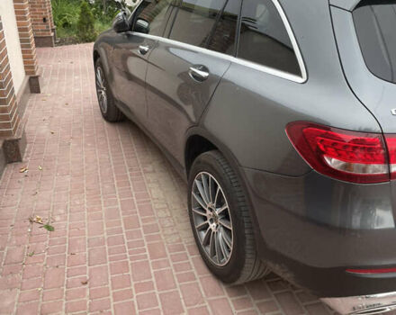 Серый Мерседес ГЛЦ-Класс, объемом двигателя 1.99 л и пробегом 140 тыс. км за 25500 $, фото 3 на Automoto.ua