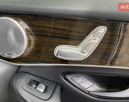 Серый Мерседес ГЛЦ-Класс, объемом двигателя 2 л и пробегом 159 тыс. км за 33450 $, фото 23 на Automoto.ua